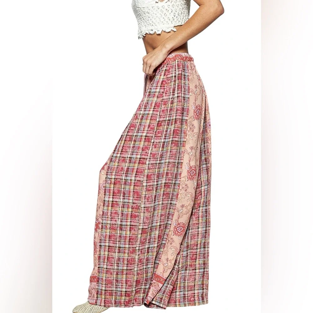 POL Pink and Red Plaid and Floral Wide Leg Pants - Picture 2 of 3